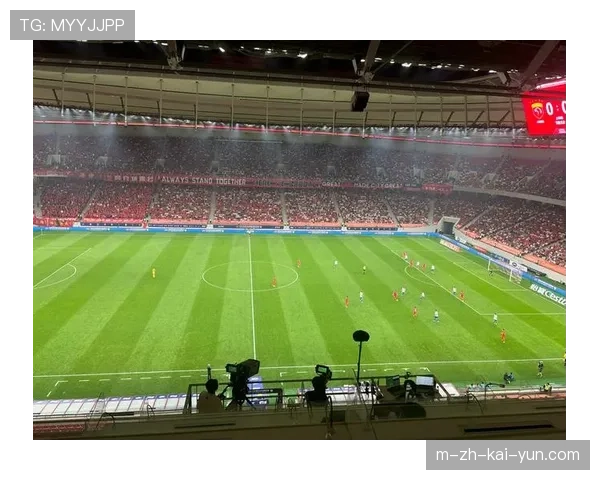 前场逼抢触发点更趋精准 球队防守组织呈现更高协同性